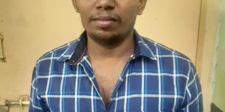 கொலை வழக்கில் 2 ஆண்டுகளாக தலைமறைவாக இருந்த எதிரி கைது – கைது செய்த தனிப்படையினருக்கு தூத்துக்குடி மாவட்ட காவல் கண்காணிப்பாளர் எஸ். ஜெயக்குமார் பாராட்டு.