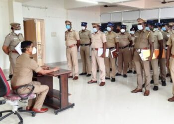 திருவாரூர் மாவட்டத்தில் நிலுவையில் உள்ள பிடிக்கட்டளை குற்றவாளிகளை  பிடிக்க தனிப்படை அமைத்து மாவட்ட எஸ்‌‌‌‌.பி அதிரடி