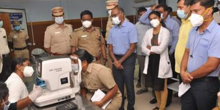 திருநெல்வேலி மாநகர காவல் ஆணையாளர் அலுவலகத்தில் இலவச கண் பரிசோதனை முகாம்