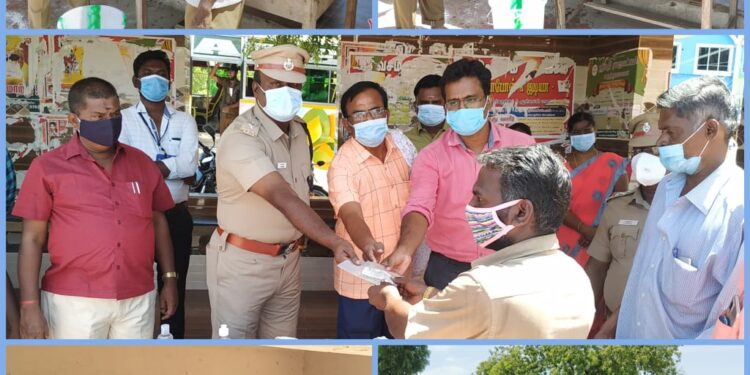 விளாத்திகுளம் டிஎஸ்பி பிரகாஷ் தலைமையில் கொரோனா 3-வது அலை பரவுவதை தடுக்கும் விதமாக கோவிட் -19 விழிப்புணர்வு பிரச்சாரம்