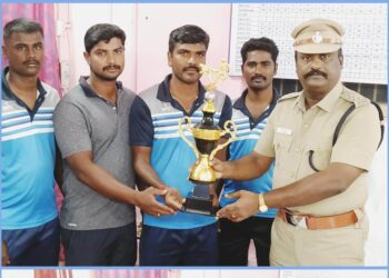 விளாத்திகுளம் “POLICE KABADI TEAM”” சிறப்பாக விளையாடி 5-ம் பரிசு மற்றும் கோப்பை வென்று சாதனை – விளாத்திகுளம் டிஎஸ்பி பிரகாஷ் பாராட்டு