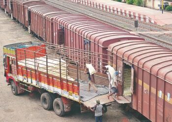 டெல்லியில் இருந்து சரக்கு ரயில் மூலம் சென்னைக்கு 4 டன் போதைப் பாக்கு கடத்தல்