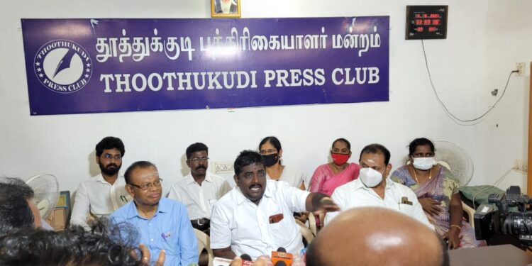 தூத்துக்குடி ஸ்டெர்லைட் ஆலையை திறக்க தமிழக அரசு சிறப்பு சட்டம் இயற்ற வேண்டும் . பல்வேறு அமைப்புகள் மற்றும் ஸ்டெர்லைட் ஆதரவாளர்கள் ஒன்றிணைந்து தமிழக அரசுக்கு கோரிக்கை