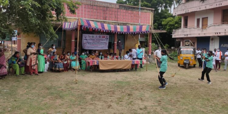 இந்திய சுதந்திரம் அடைந்து 75வது ஆண்டையொட்டி வேதாரண்யத்தில் நேரு யுவகேந்திரா சார்பில் மாரத்தான் ஓட்டம்