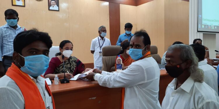 ஈ.வெ.ரா பிறந்த நாளை சமூக நீதி நாளாக கொண்டாடுவதற்கு பதில் அம்பேத்கர் பிறந்த நாளை சமூக நீதி நாளாக அறிவித்தால் அது நியாயமானது. திமுக அரசு முடிவை உடனே மாற்ற வேண்டும். என இந்து மக்கள் கட்சி தலைவர் அர்ஜுன் சம்பத் வேண்டுகோள்!!