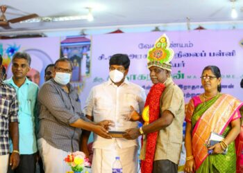 நல்லாசிரியருக்குப் பாராட்டு விழா – வேதாரண்யம் ஆசிரியர் நாகராஜன் இவ்வாண்டிற்கான தமிழக அரசின் டாக்டர் ராதாகிருஷ்ணன் நல்லாசிரியர் விருது