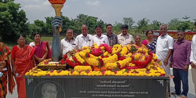 வேதை பெரியார் மா.மீ-யின் முதலாமாண்டு நினைவு தினம் – ஏராளமானோர் மலர் தூவி அஞ்சலி