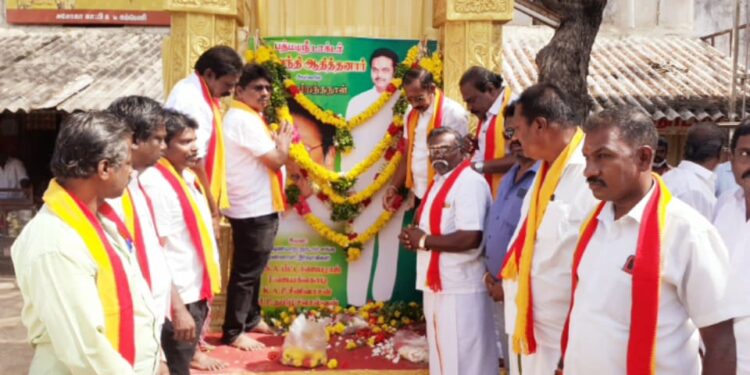 தூத்துக்குடி மாவட்ட சமத்துவ மக்கள் கழகம் சார்பில் சிவந்தி ஆதித்தனார்  86 ஆவது பிறந்த நாள் விழா கொண்டாடப்பட்டது.