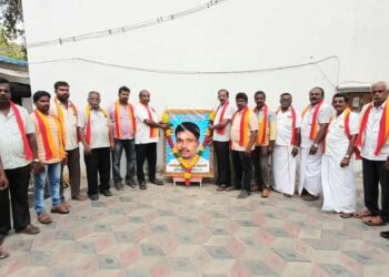 தூத்துக்குடி மாவட்ட சமத்துவ மக்கள் கழகம் சார்பில் “அகில இந்திய நாடார் பாதுகாப்பு பேரவை நிறுவனத் தலைவர் வெங்கடேச பண்ணையார்”18 வது நினைவு தினம் அனுஷ்டிக்கப்பட்டது