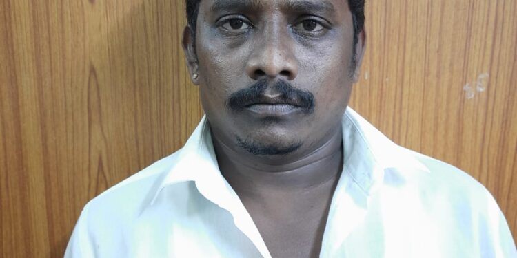 அரசு வேலை வாங்கி தருவதாக ரூபாய் 8 லட்சம் மோசடி செய்தவர் கைது –