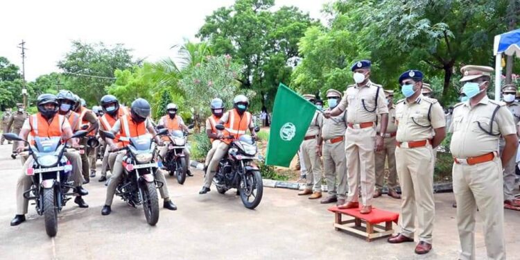 Beat Officer எனும் புதிய போலீஸ் ரோந்து பணியை மத்திய மண்டல ஐ.ஜி துவக்கிவைத்தார்