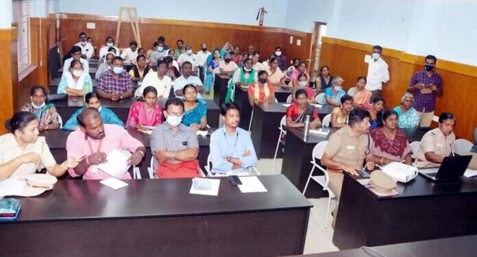 நெல்லை பெண்கள் மற்றும் குழந்தைகள் காப்பக நிர்வாகிகளுடன் போலீஸ் கமிஷனர் ஆலோசனை