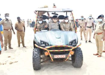 மெரினா கடற்கரையில் உயிரிழப்பை தடுக்க மீட்புபணிகளின் ஒத்திகை நிகழ்ச்‌‌‌சி