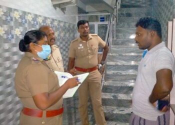 தூத்துக்குடி மாவட்டத்தில் இரவு விடிய விடிய காவல்துறையினர் தீவிர ரோந்து 40 ரவுடிகள் உட்பட 90 பேர் மீது நடவடிக்கை.