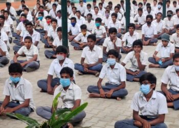 ஆன்லைன் கேம் விளையாட்டின் மூலம் ஏற்படும் உயிர்சேதம் பண இழப்பு பற்றி விழிப்புணர்வு