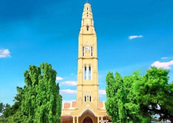 தூத்துக்குடி-நாசரேத் திருமண்டல தேர்தல் அதிரடி திருப்பம்  தென்னிந்திய திருச்சபை பிரதம பேராயரின் அதிரடி உத்தரவிற்கு கட்டுப்படுவாரா? தூத்துக்குடி பிஷப் தேவசகாயம்