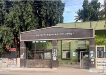 கடையநல்லூர் நகராட்சியில்நிரந்தர ஆணையாளர் நியமிக்கப் படாததால் அத்தியாவசிய பணிகள் முடக்கம்! உள்ளாட்சி துறை விரைந்து நடவடிக்கை எடுக்குமா?