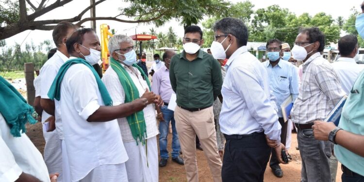 வேளாண்மைதுறை மற்றும் தமிழ்நாடு நுகர்பொருள் வாணிபக்கழகம் ஆய்வுக் கூட்டம் – மாவட்ட ஆட்சியர் பங்கேற்பு