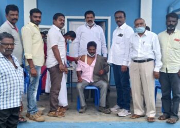 கொடைக்கானலில் இன்று 5 வது மெகா தடுப்பூசி முகாம்:  திமுக நகர செயலாளர் இப்ராஹிம் கொடைக்கானல் நகர்நல அலுவலர் சுப்பையா ஆகியோர் முன்னிலையில் நடைபெற்றது.