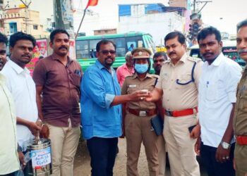 விஜய் டிவி நகைச்சுவை நடிகர் டைகர் தங்கதுரை பிறந்த நாள் விழா – பொதுமக்களுக்கு முககவசம் கபசுரக் குடிநீர் வழங்கப்பட்டது