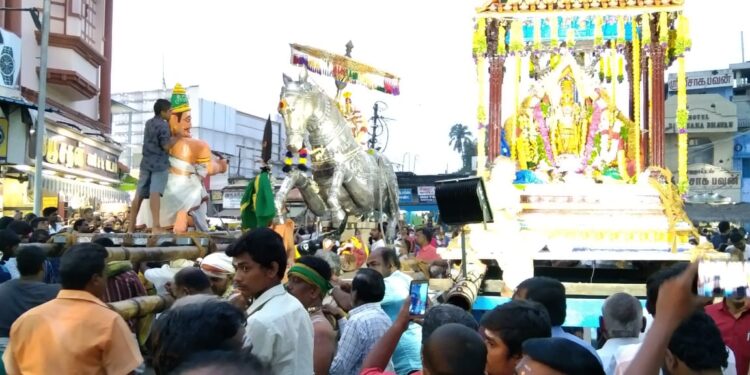 நெல்லை முருகன் கோவிலில் கந்தசஷ்டி திருவிழா வெகு விமர்சியாக நடைபெற்றது