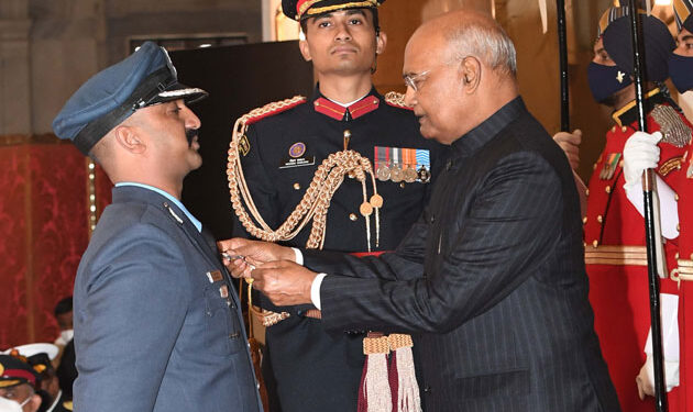வீர் சக்ரா’ விருது பெற்ற இந்திய விமானப் படையின் குரூப் கேப்டன் அபிநந்தன் வர்தமானுக்கு தமிழக முதல்வர் மு.க.ஸ்டாலின் வாழ்த்து