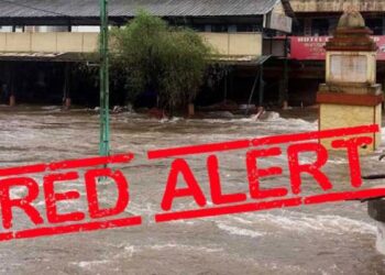 நாளை மற்றும் நாளை மறுநாள் ரெட் அலர்ட் விடுத்து இந்திய வானிலை ஆய்வு மையம் எச்சரிக்கை