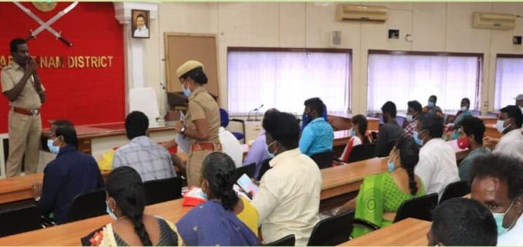 நாகை மாவட்ட சைபர் கிரைம் குறித்த விழிப்புணர்வு கூட்டம்