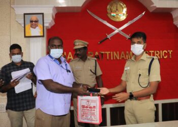 நாகப்பட்டினம் மாவட்டத்தில் காணாமல் போன 75 செல்போன்களை உரியவர்களிடம் ஒப்படைப்பு