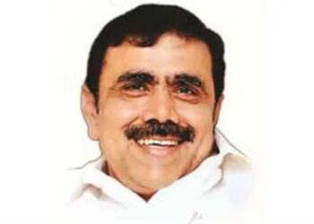 தந்தைக்கு முதல் மரியாதை! பழனி தொகுதி எம்.எல்.ஏ. செந்தில்குமார் செயலால் திண்டுக்கல் திமுகவினர் உற்சாகம்