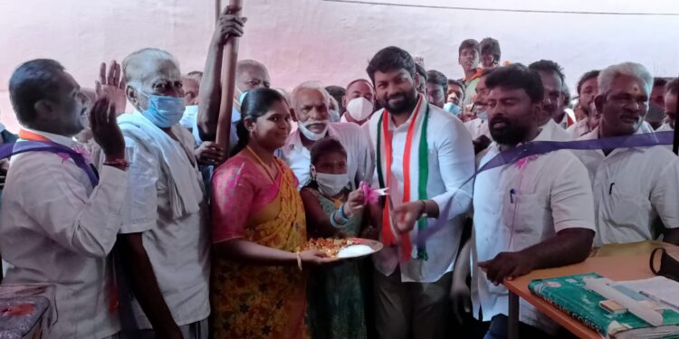 தூத்துக்குடி மாவட்டம் செபத்தையாபுரத்தில் பகுதிநேர நியாய விலை கடையை ஸ்ரீவைகுண்டம் சட்டமன்ற உறுப்பினர் ஊர்வசி எஸ் .அமிர்தராஜ் திறந்து வைத்தார்