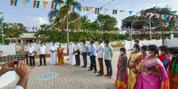 வேதாரண்யம்ஊராட்சி ஒன்றிய அலுவலகத்தில் குடியரசு தின விழா