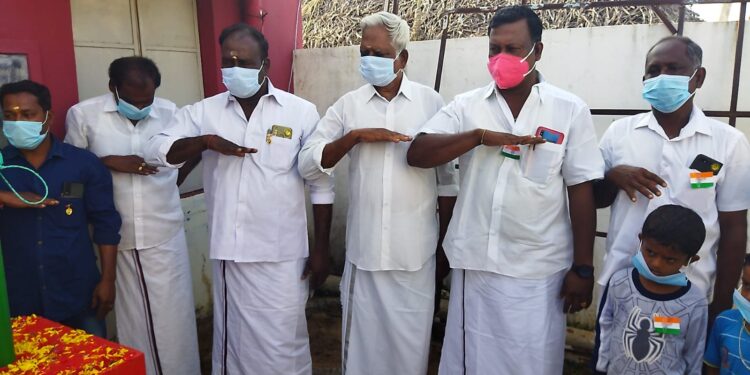 கோடியக்கரை ஊராட்சி மன்ற அலுவலகத்தில் குடியரசு தின விழா