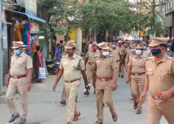 மதுரையில் தொடர்ந்து நடைபெறும் போலீஸ் அணிவகுப்பு