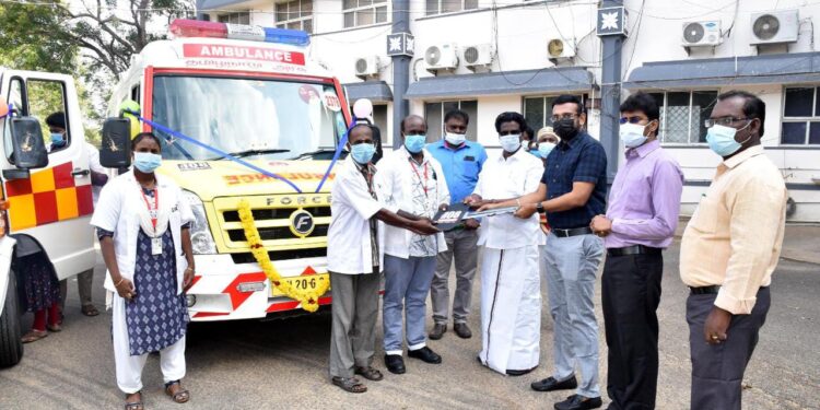 நாகப்பட்டினம் போர்ட் டவுன் லயன்ஸ் சங்கம், நாகை மாவட்ட பார்வை இழப்பு தடுப்பு சங்கம் மற்றும் பாண்டிசேரி அரவிந்த் கண் மருத்துவமனை இணைந்து இலவச கண் சிகிச்சை முகாம்