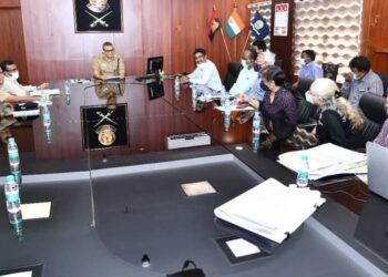 காவல் சிறார் மற்றும் சிறுமியர் மன்றங்களை பராமரிக்க 3 தனியார் நிறுவனங்களுடன் போலீஸ் கமிஷனர் ஒப்பந்தம்