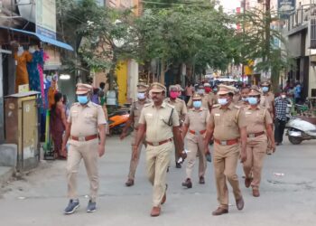 மதுரையில் மாநகராட்சி தேர்தலையொட்டி பலத்த  போலீஸ் பாதுகாப்பு ஏற்பாடு