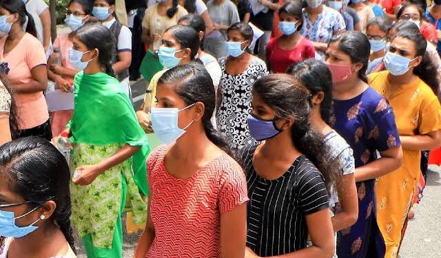 தூத்துக்குடி மாவட்டத்தில் விறுவிறுப்பான வாக்குப்பதிவு – மாநகராட்சி, நகராட்சிகள், பேரூராட்சிகளில் பதிவான வாக்கு சதவீதம் விவரம்