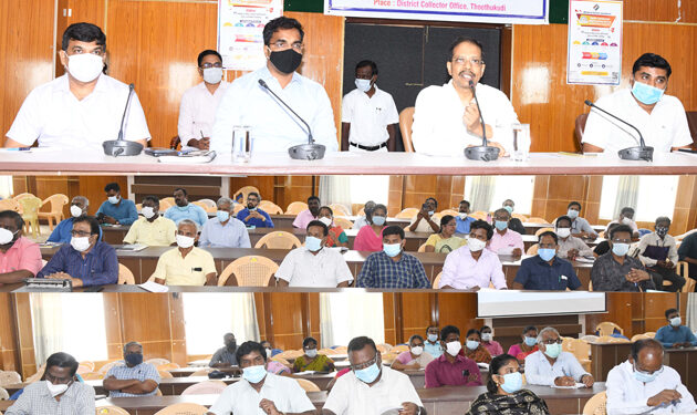 தூத்துக்குடியில் தூத்துக்குடி மாவட்ட ஆட்சியர் அலுவலகத்தில் தமிழகத் தலைமை தேர்தல் அதிகாரி ஆய்வு