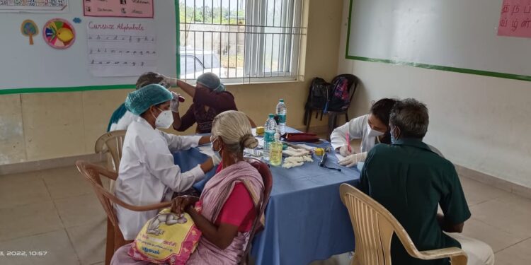 இலவச கண் சிகிச்சை முகாம்.