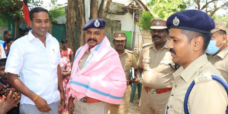 நாகப்பட்டினத்தில் ஆய்வு மேற்கொண்ட மத்திய மண்டல காவல்துறை தலைவர் பாலகிருஷ்ணன்.