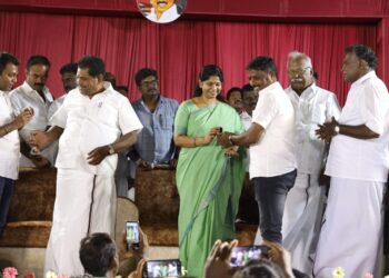 தமிழக முதல்-அமைச்சர்  மு.க.ஸ்டாலின் –  நாள் ஒன்றுக்கு 24 மணி நேரத்தில் சுமார் 20 மணி நேரம் மக்களுக்காகவே ஓடி ஓடி உழைக்கிறார்,   அமைச்சர் அனிதா ராதாகிருஷ்ணன் பேச்சு!!