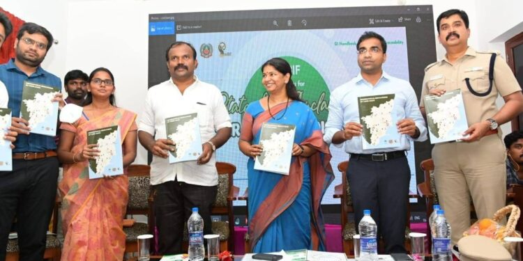 கொரோனா தடுக்கும் நடவடிக்கையாக தூத்துக்குடி மாநகர பகுதியில் வரும் 30ம் தேதி 127 இடங்களில் சிறப்பு தடுப்பு ஊசி செலுத்தும் முகாம்!! மேயர் ஜெகன் பெரியசாமி, ஆணையர் சாருஸ்ரீ தலைமையில் ஏற்பாடுகள் தீவிரம்!!