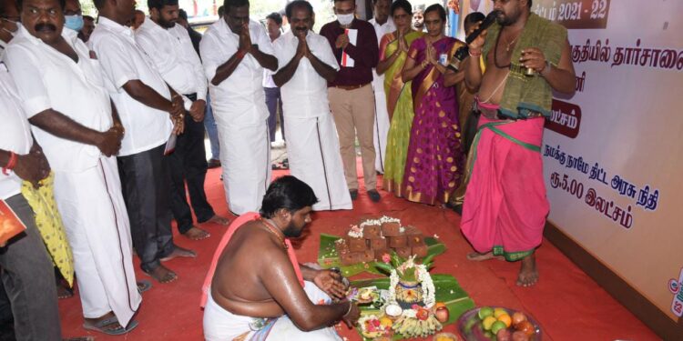 நாகை மாவட்டம், பனங்குடி ஊராட்சியில் கிராம சபை கூட்டம் – மாவட்ட ஆட்சியர், எம்.எல்.ஏ பங்கேற்பு