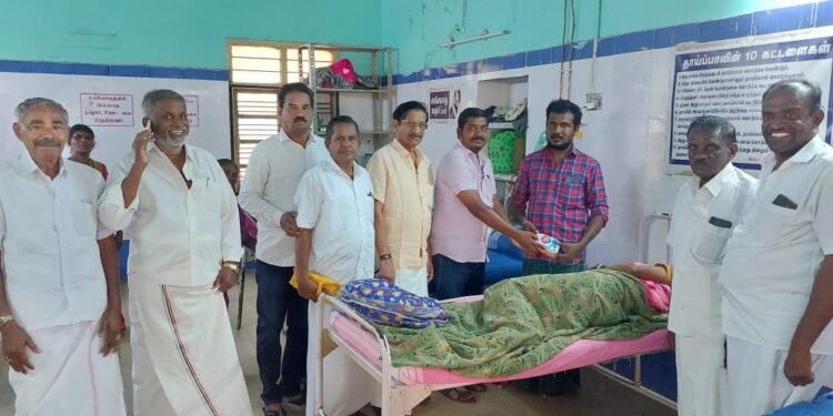 ராஜீவ் காந்தியின் 31-வது நினைவு தினம்: கடையநல்லூர் நகர காங்கிரஸ் கட்சியின் சார்பில் மலர்தூவி அஞ்சலி செலுத்தப்பட்டது.