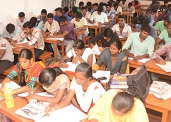 தூத்துக்குடி கின்ஸ் அகாடமியில் அடுத்த சாதனை இலக்கு ஸ்போக்கன் ஆங்கிலம், ஹிந்தி பயிற்சி துவக்கம்!!         கின்ஸ் அகாடமி நிறுவனர் பேச்சிமுத்து தகவல்!