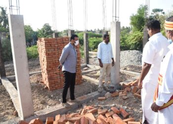 நாகை மாவட்டத்தில் நடைபெற்று வரும் வளர்ச்சித் திட்ட பணிகளை மாவட்ட ஆட்சியர் அருண்தம்புராஜ் ஆய்வு