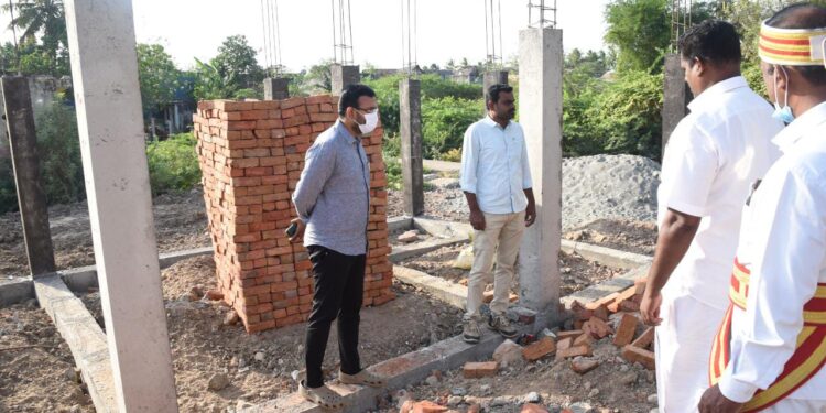 நாகை மாவட்டத்தில் நடைபெற்று வரும் வளர்ச்சித் திட்ட பணிகளை மாவட்ட ஆட்சியர் அருண்தம்புராஜ் ஆய்வு