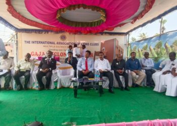 வேதாரண்யத்தை அடுத்த கோடியக்காடு ஊராட்சியில் பன்னாட்டு லயன்ஸ் சங்கத்தின் சார்பில் ரூபாய் ஒரு கோடி மதிப்பிலான சமுதாய கூடம் திறப்பு விழா.