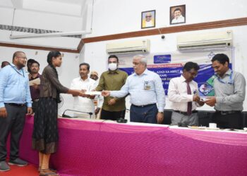 இந்திய திருநாட்டின் 75வது சுதந்திர தின விழா – சிறப்பு கடனுதவி முகாம் – சுமார் 4.74 கோடி மதிப்பிலான கடனுதவி நாகை மாவட்ட ஆட்சியர் வழங்கல் 